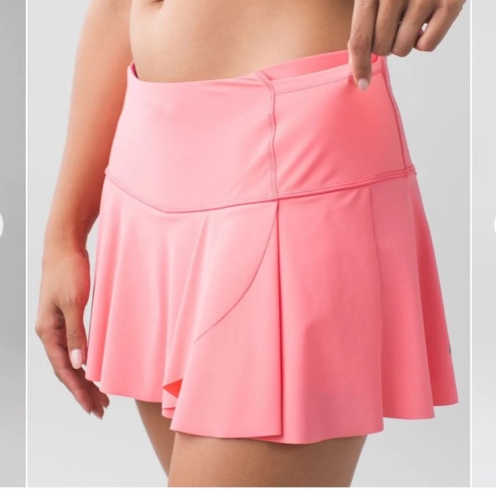 Lululemon 8 Hit Your Stride skirt Pink Lemonade y2k vintage retro activewear